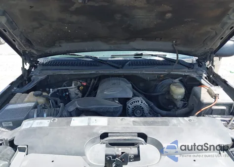 2005 Chevrolet Silverado 1500 Ls z USA, uszkodzony, nr VIN 2GCEC19T451394498